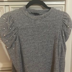 Zara NWT grey sweater with pearls
